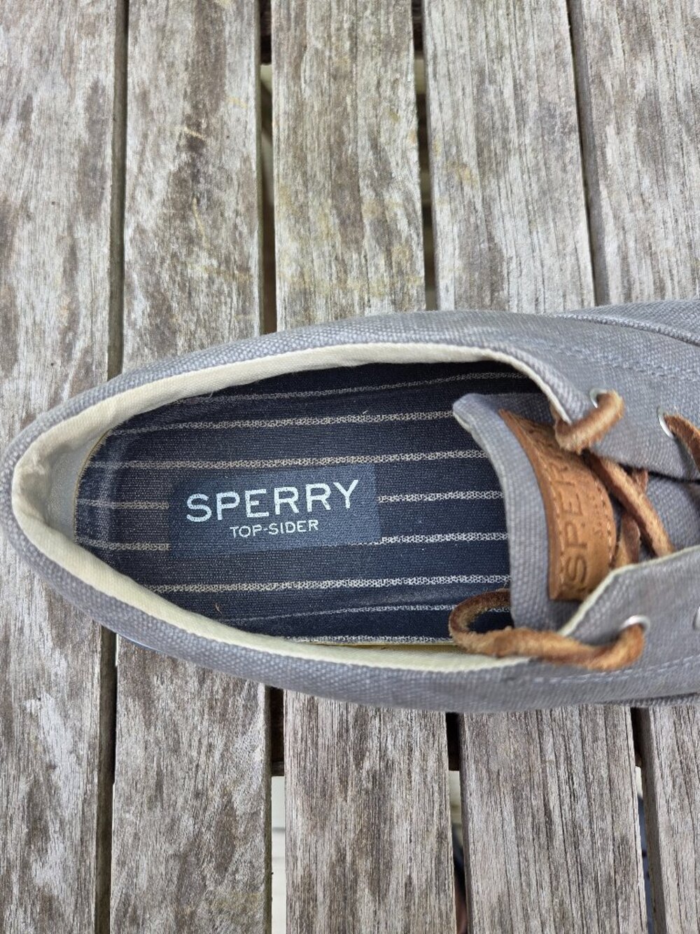 Sperry Striper Canvas Sneakers Men 9 Grey Boating Casual